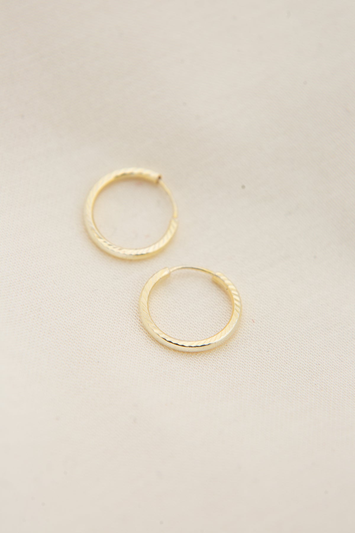 Wholesale Women's Gold Plated 925 Sterling Silver Minimal Earrings