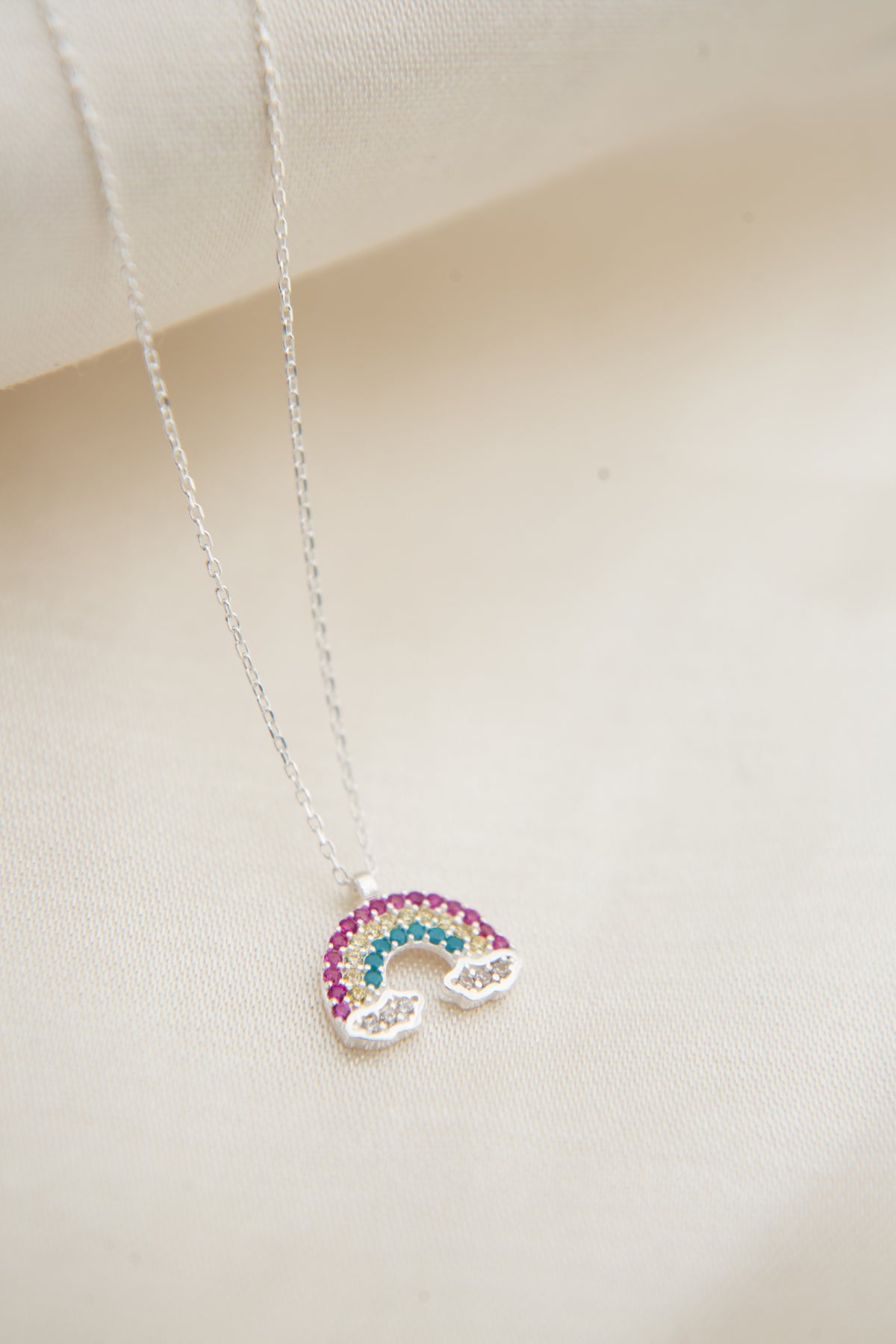 Wholesale Women's Cloud-Detailed Rainbow Design 925 Sterling Silver Necklace