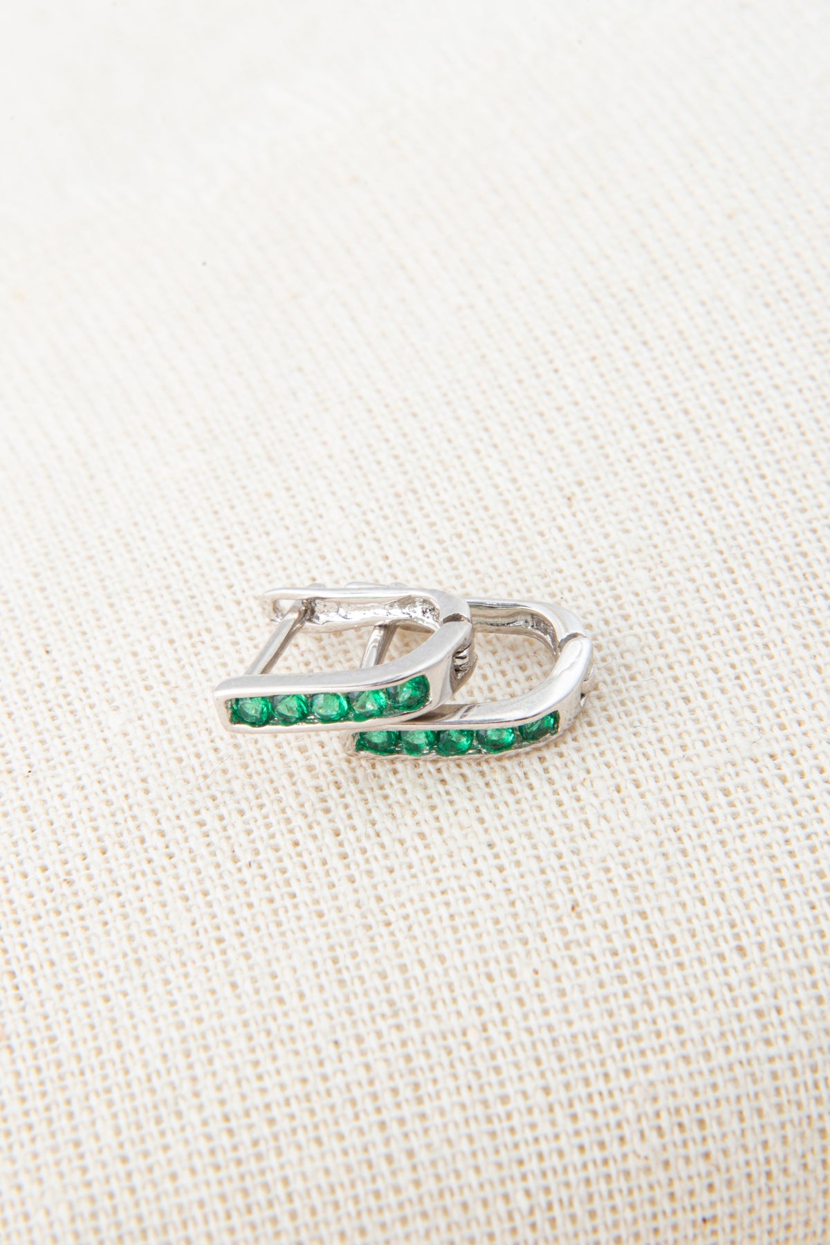 Wholesale Women's 925 Sterling Silver Earrings with Green Stones