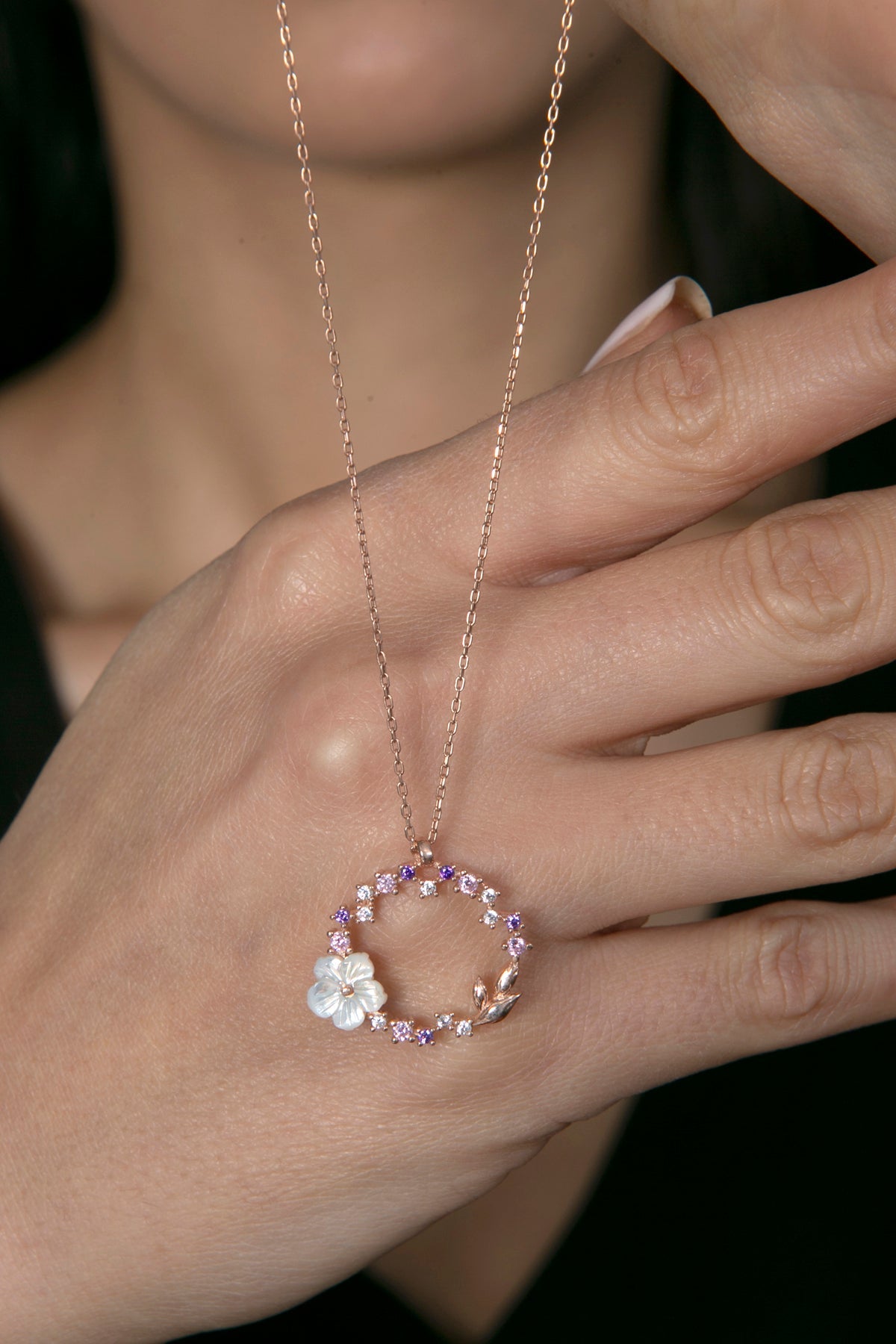 Wholesale Women's 925 Sterling Silver Magnolia Flower Pendant Necklace