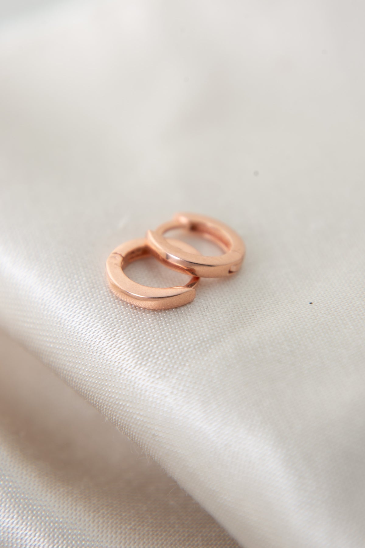 Wholesale Women's 925 Sterling Silver Hoop Earrings