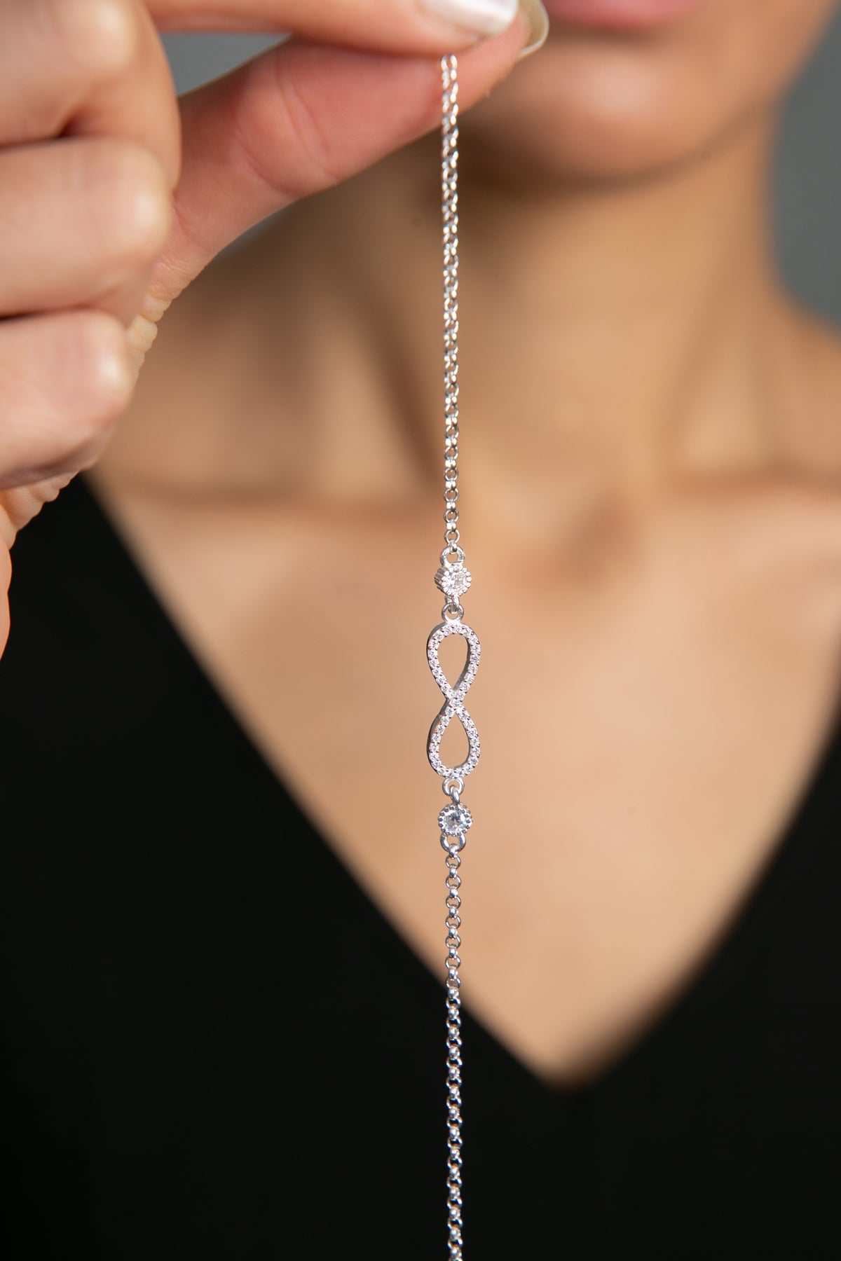 Wholesale Women's Rhodium-Plated Infinity Model 925 Sterling Silver Bracelet