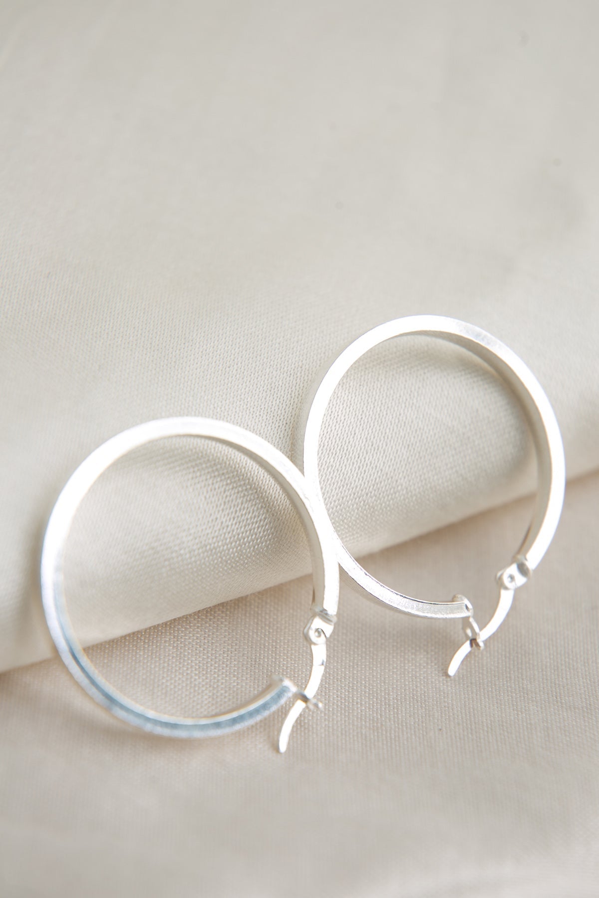 Wholesale Women's 925 Sterling Silver Italian Hoop Earrings
