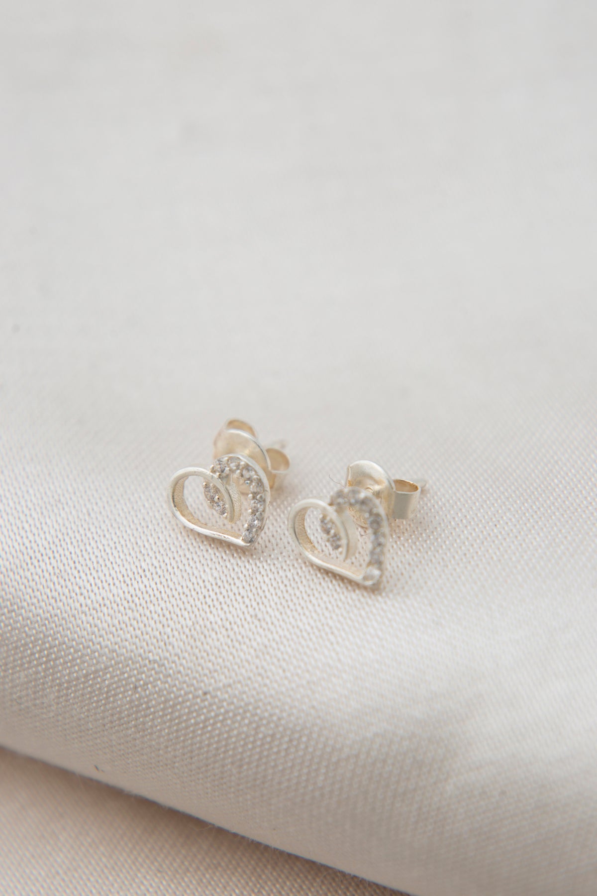 Wholesale Women's Heart Model 925 Sterling Silver Earrings