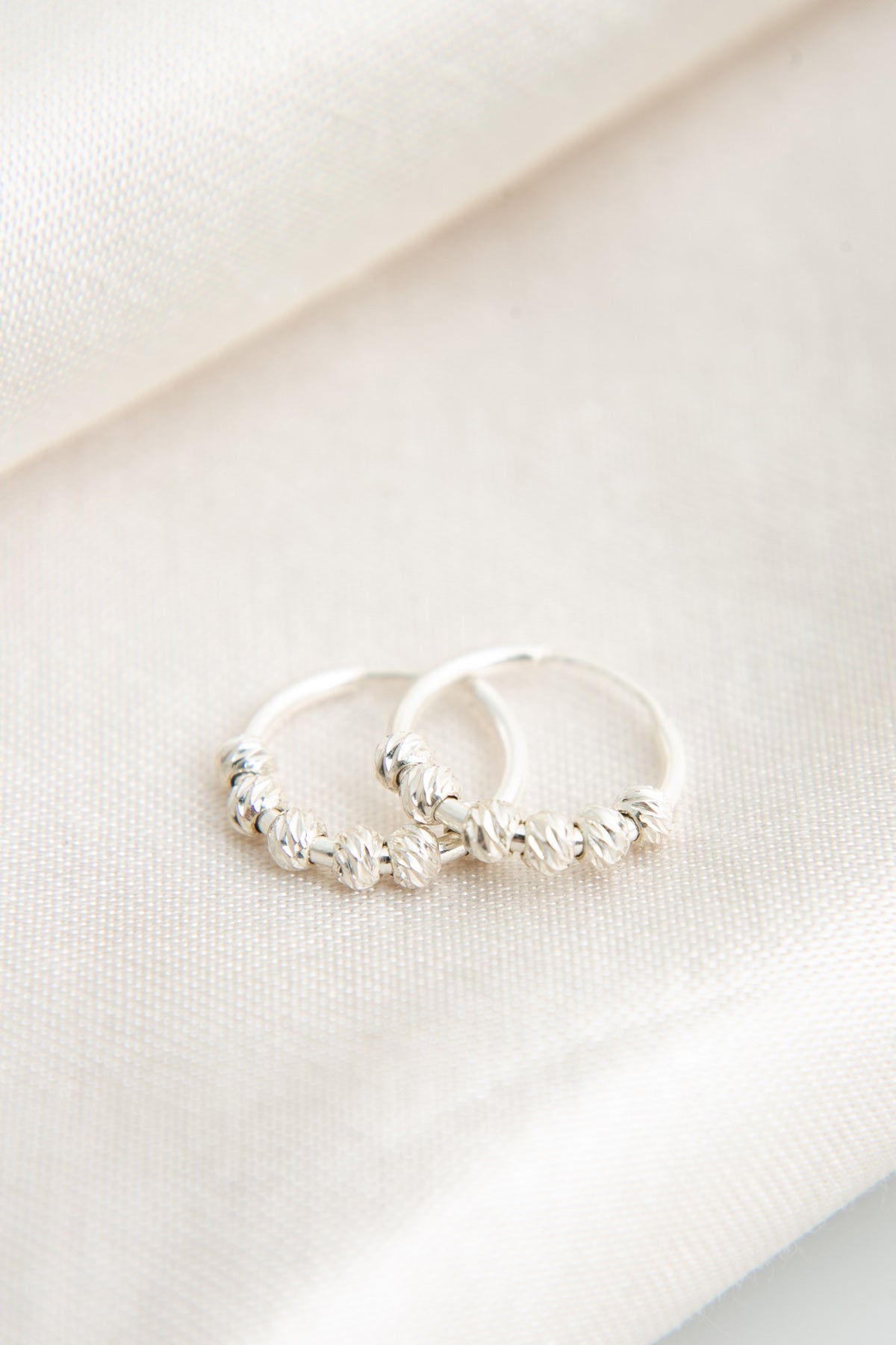 Wholesale Women's 925 Sterling Silver Hoop Earrings with Doric Top Detail