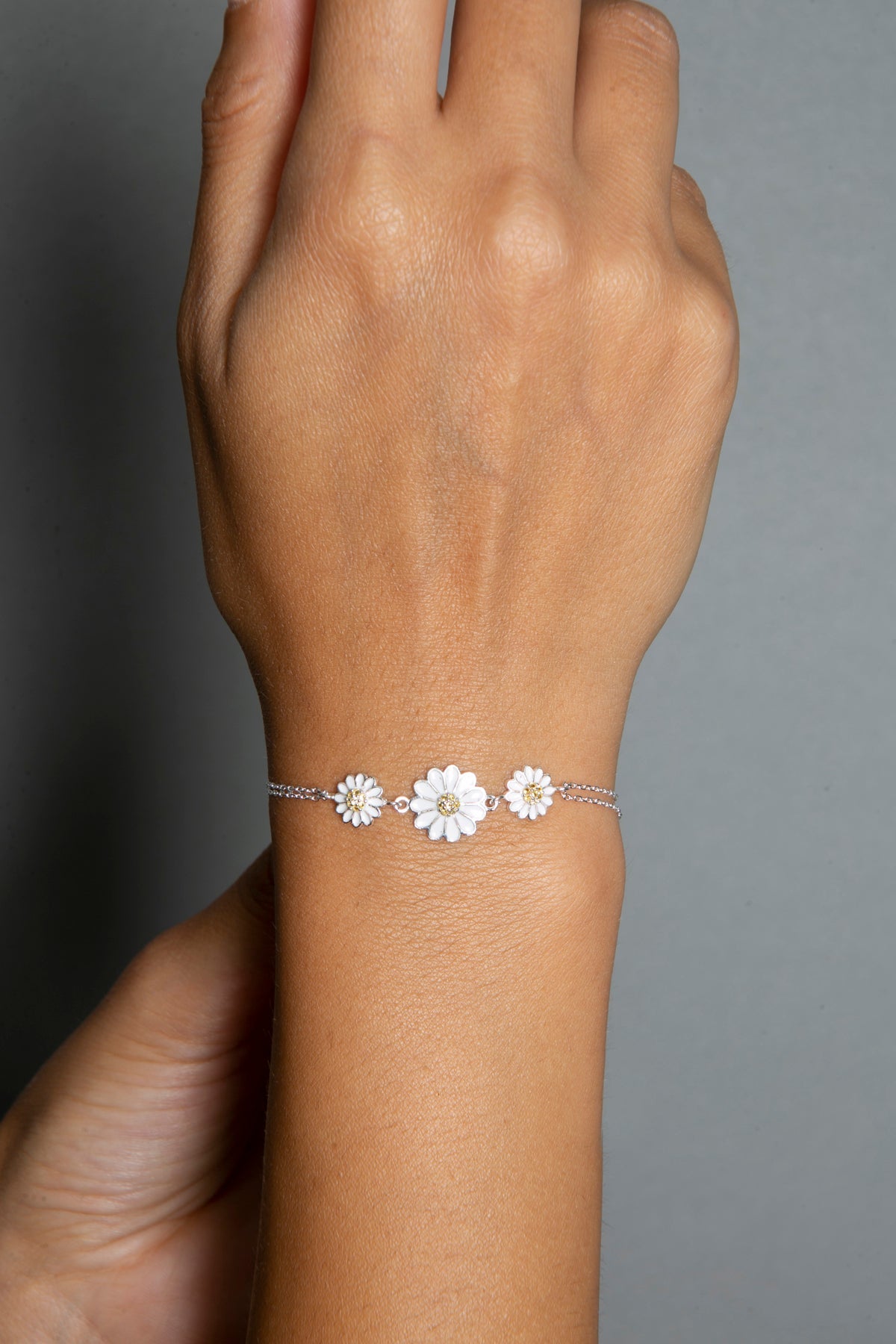Wholesale Women's 925 Sterling Silver Daisy Bracelet