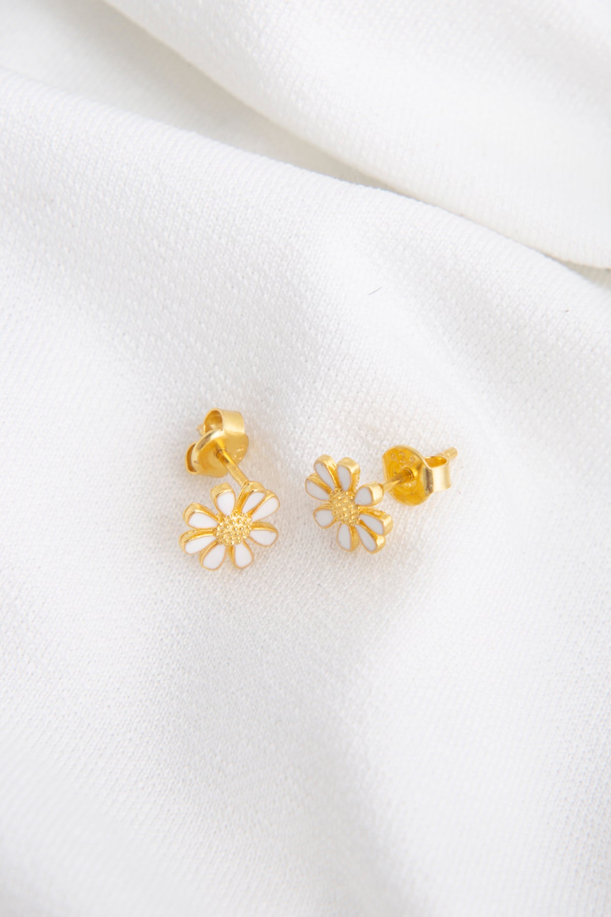 Wholesale Women's 925 Sterling Silver Daisy Earrings
