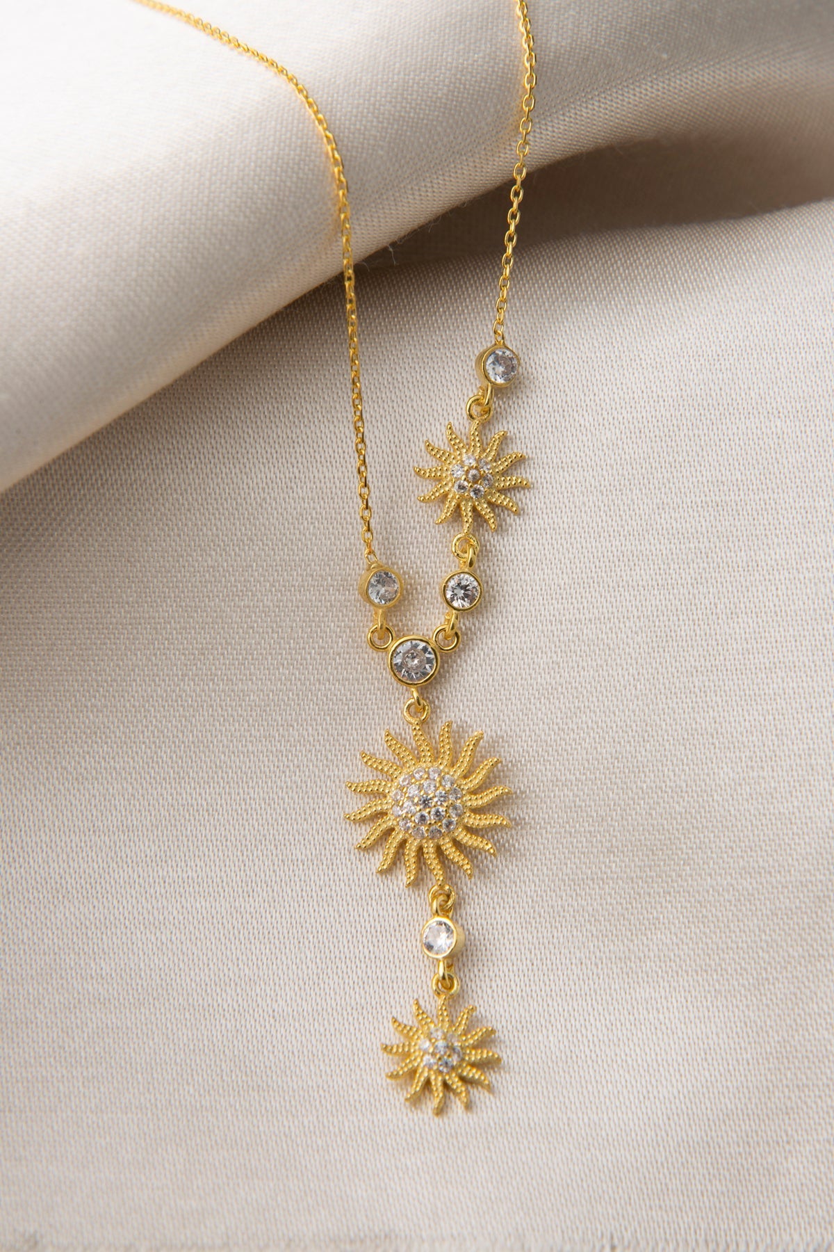 Wholesale Women's Aligned Sun Model 925 Sterling Silver Necklace