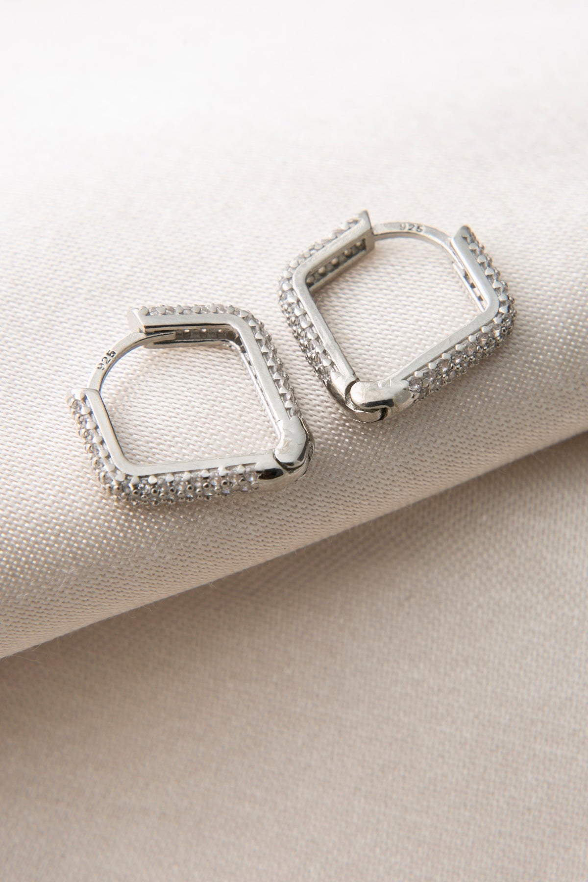 Wholesale Women's 925 Sterling Silver Triangle Earrings with Stones