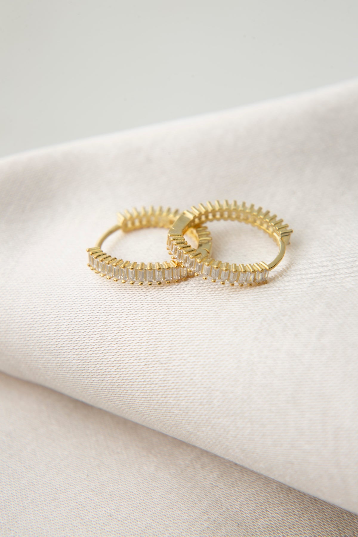 Wholesale Women's 925 Sterling Silver Hoop Earrings with Baguette Stones