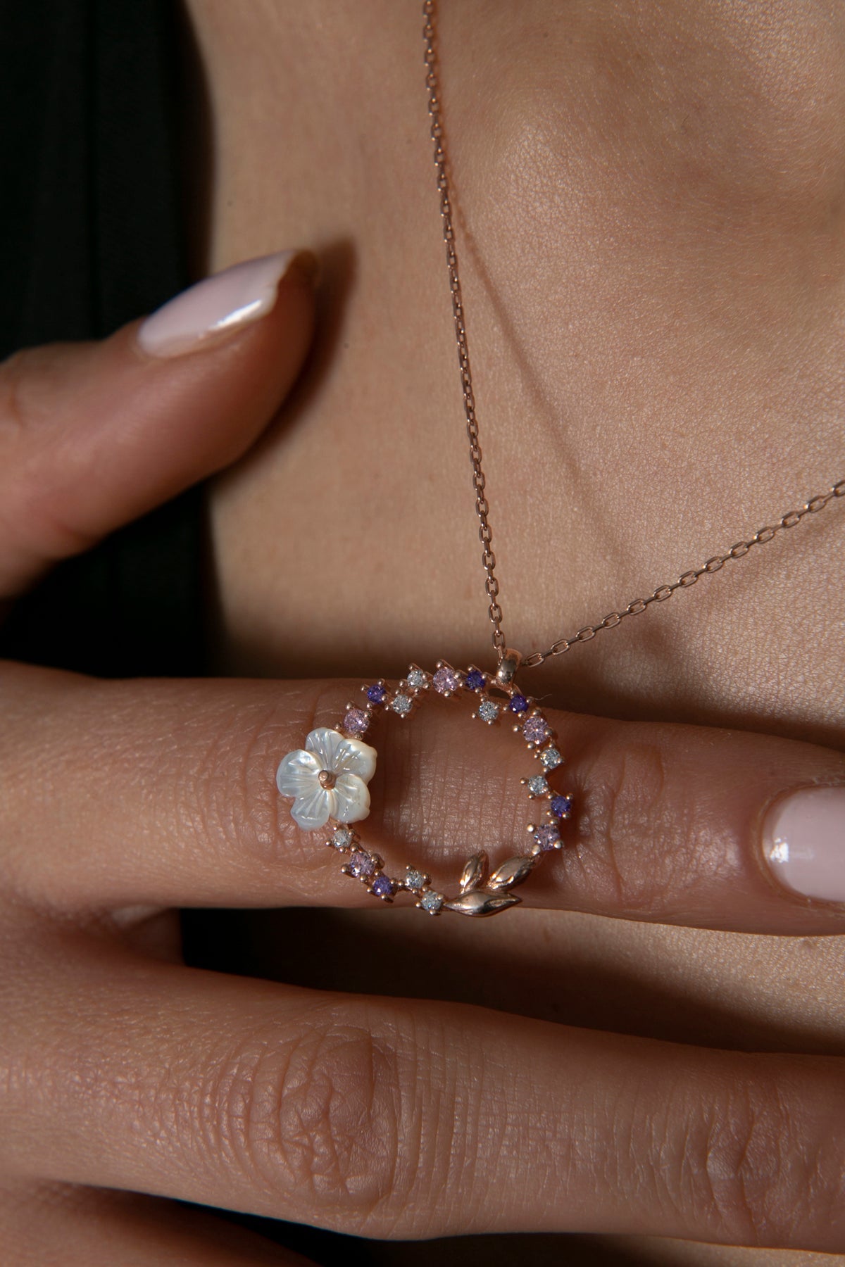 Wholesale Women's 925 Sterling Silver Magnolia Flower Pendant Necklace