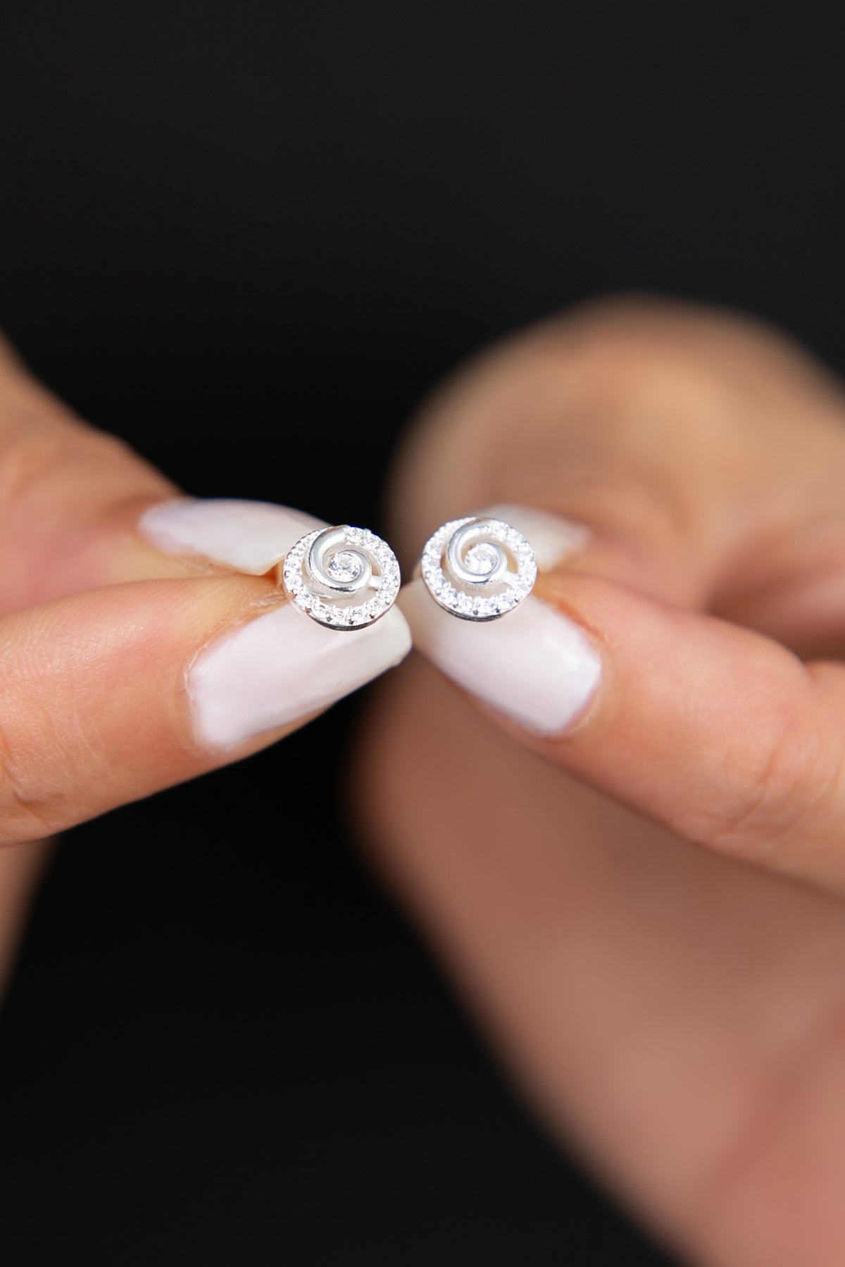 Wholesale Women's 925 Sterling Silver Earrings with Stone Detail