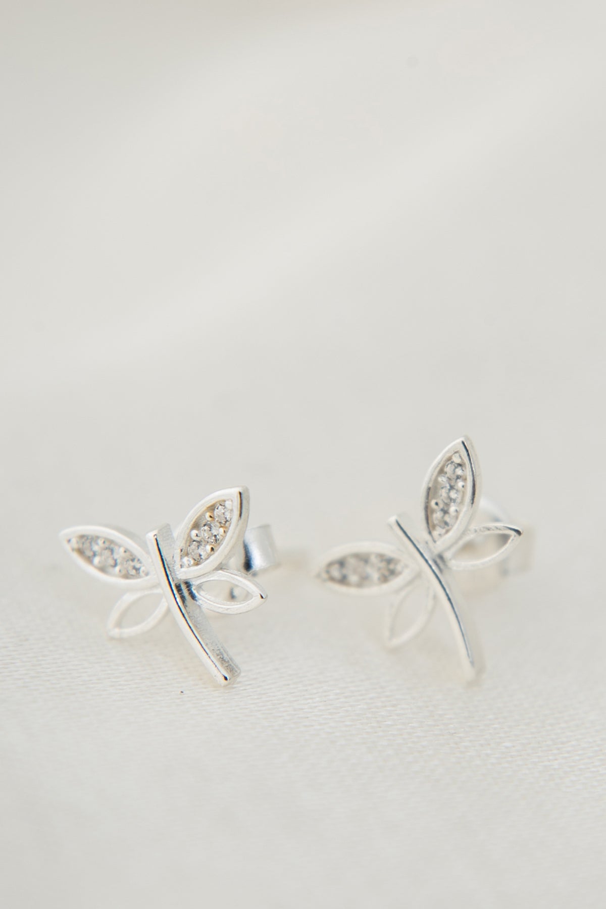 Wholesale Women's Dragonfly Design 925 Sterling Silver Earrings