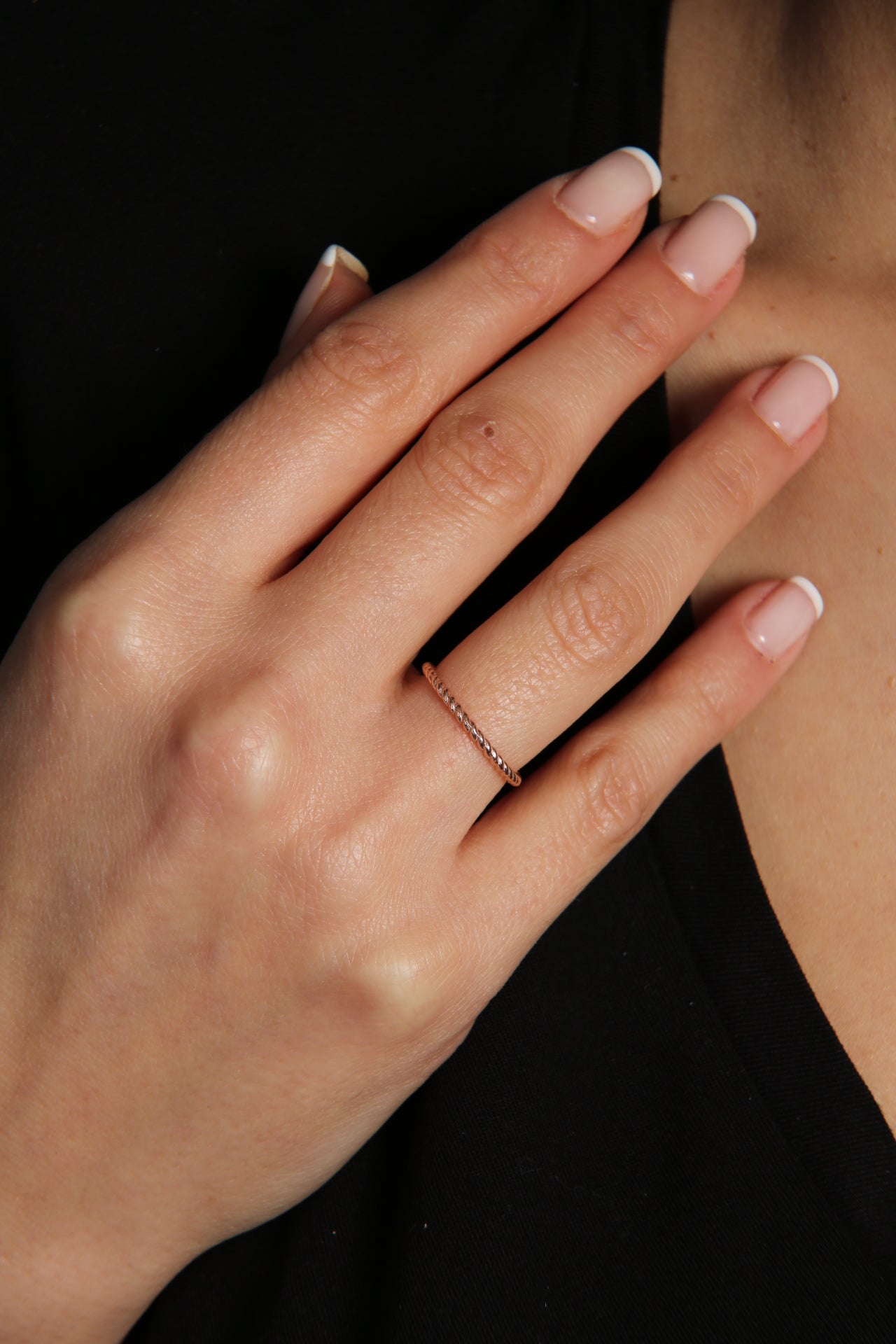 Wholesale Women's Elegant Twisted Model 925 Sterling Silver Ring