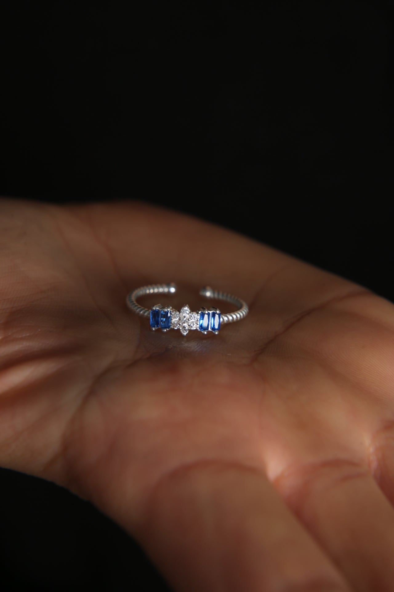 Wholesale Women's Baguette Stone Twist Model 925 Sterling Silver Ring