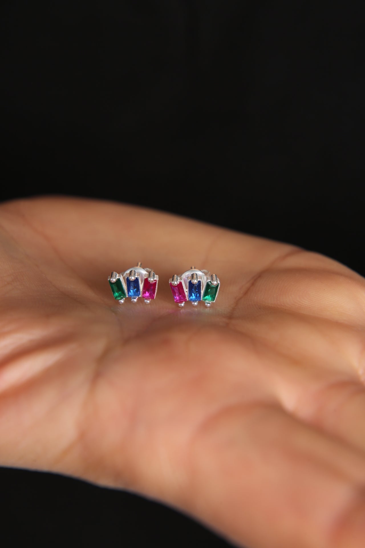 Wholesale Women's Colorful Baguette Stone Minimal Model 925 Sterling Silver Earrings