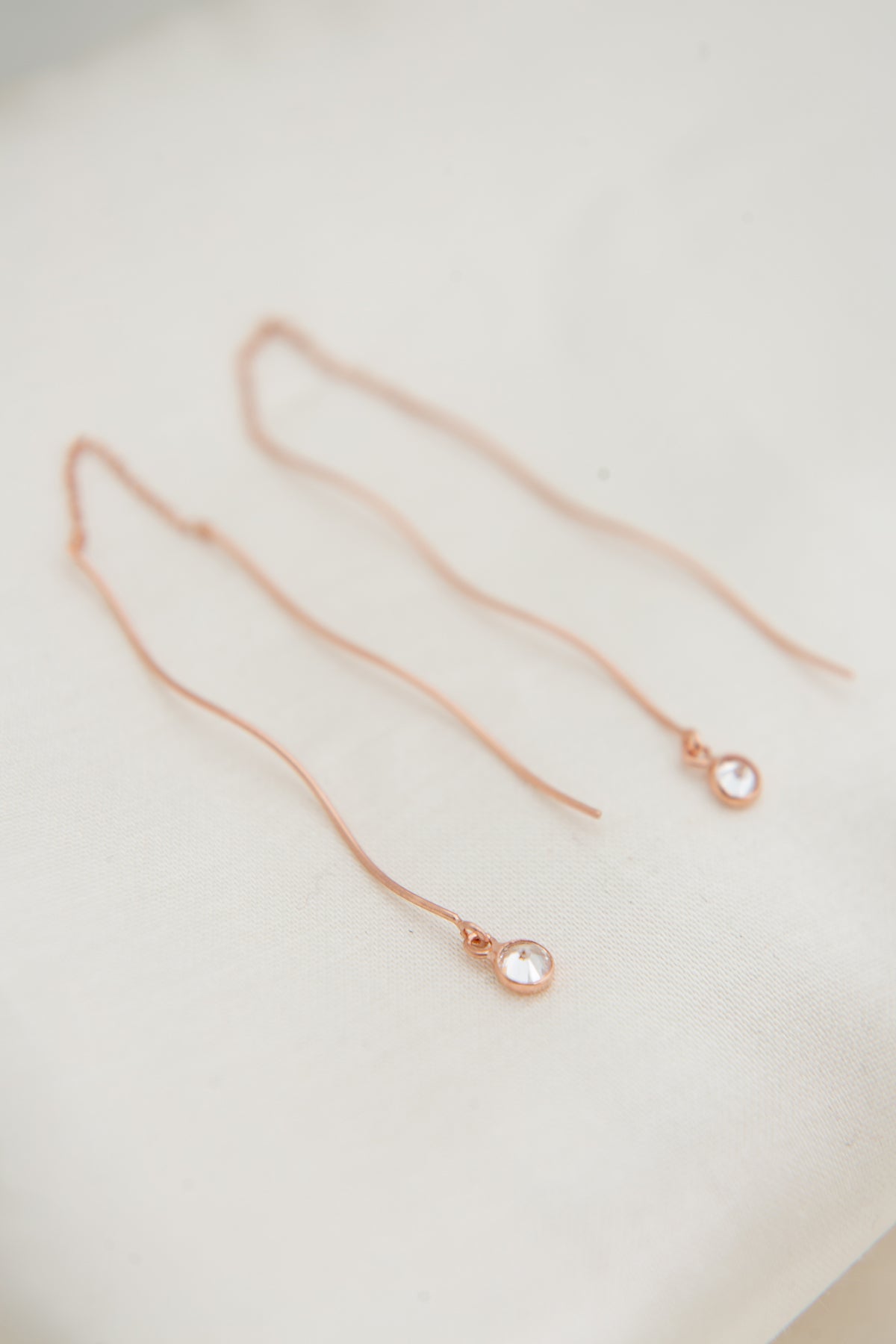 Wholesale Women's Dangle Wave Solitaire Earrings with Nano Zircon Stone Rose Gold Plated 925 Sterling Silver Earrings